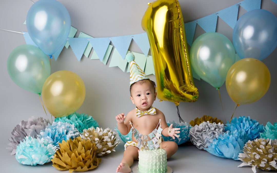 Calgary AB Cake Smash Session | Ace