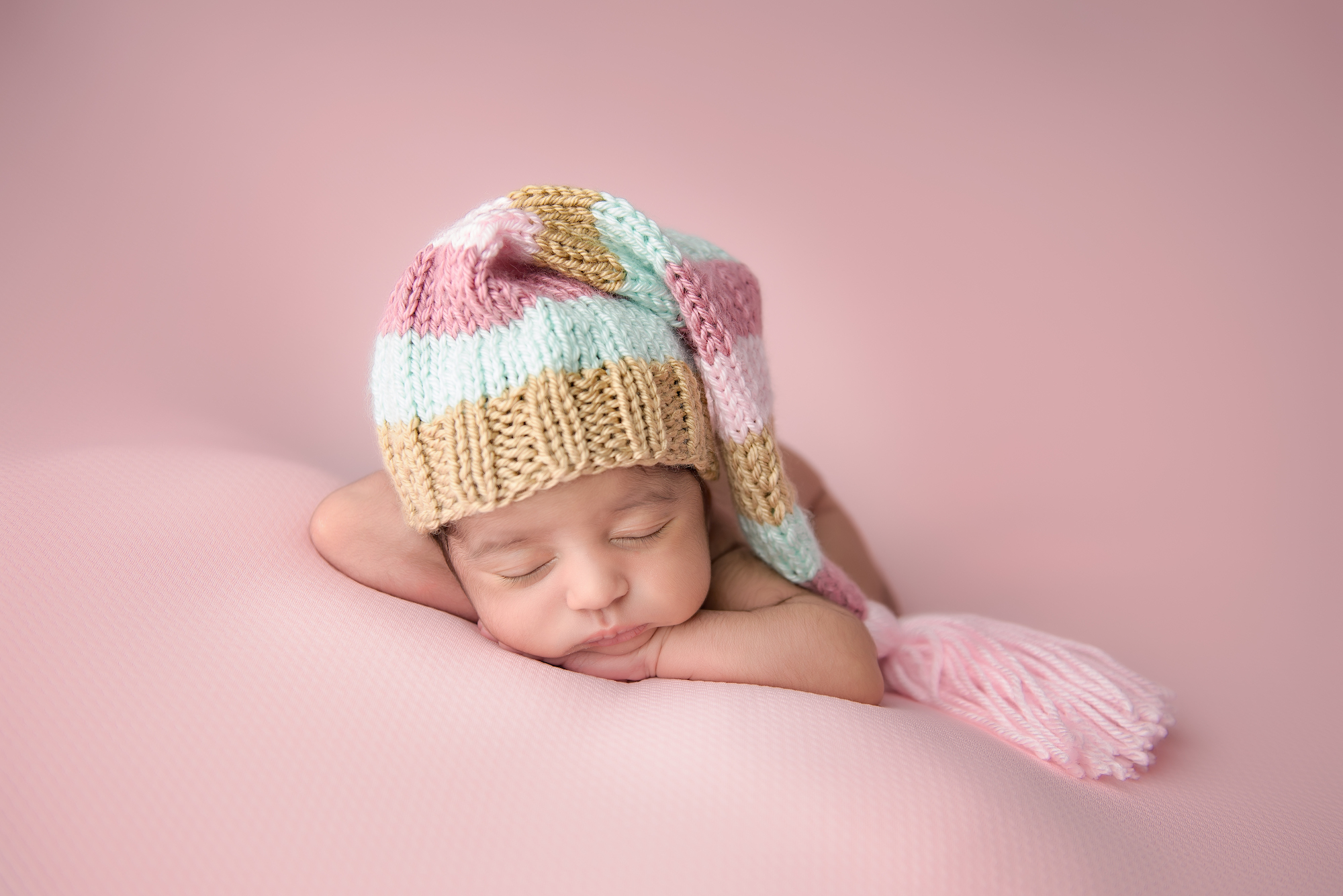 Newborn Photography Pink Wearing Oversized Hat
