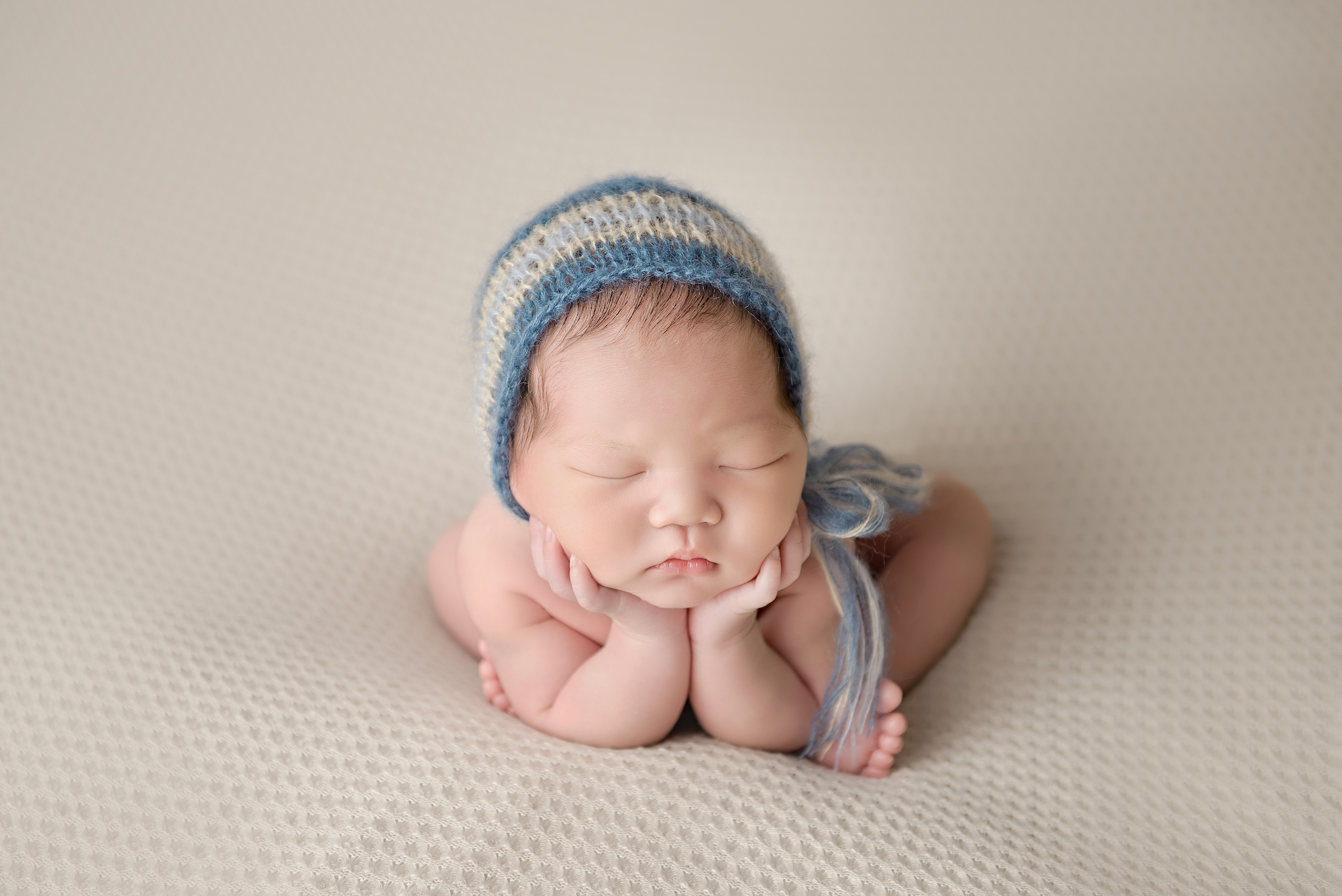 Newborn Photography Calgary Baby Froggy Pose