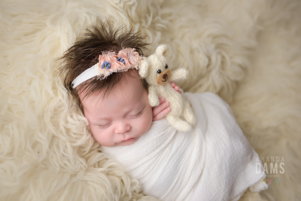 Amanda Dams Newborn Baby Photography Lylah 22