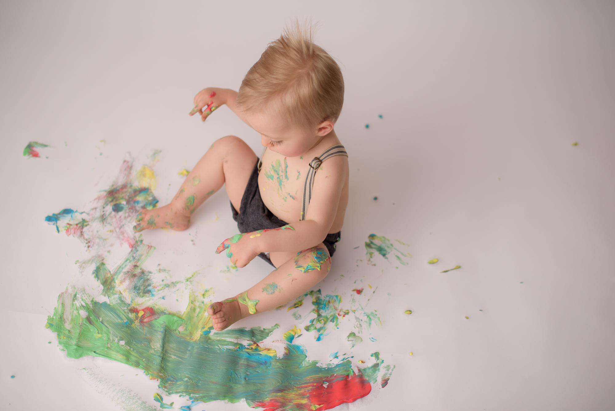 Baby Photography Lucas Paint Session Cake Smash Photography Alternative 5