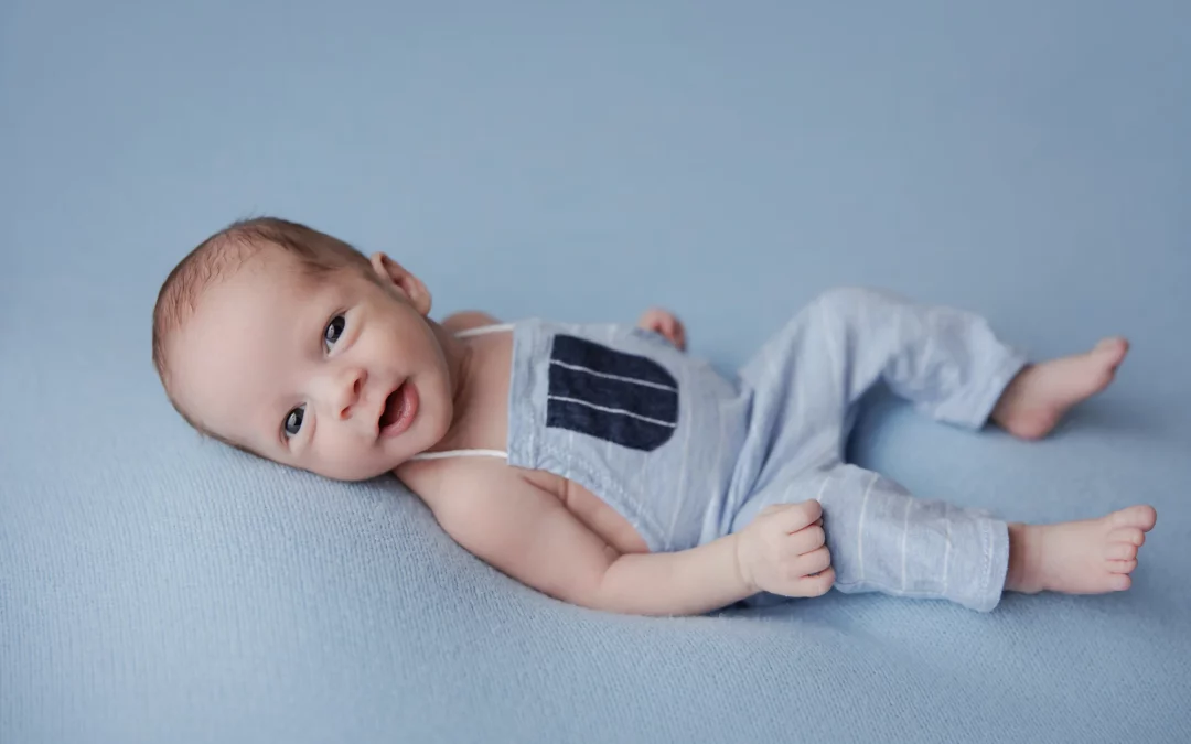Best Age for Newborn Photos: Photography Tips for Parents