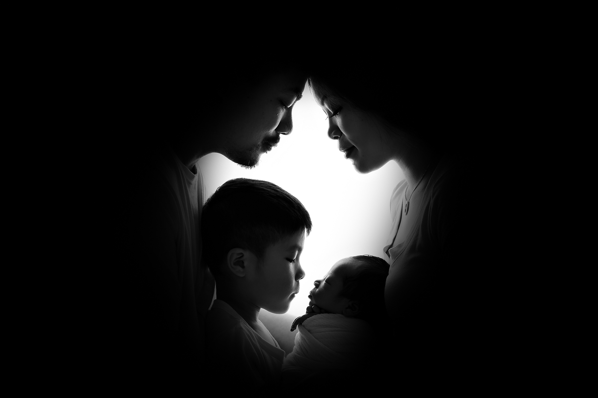 family photography silhouette baby eason