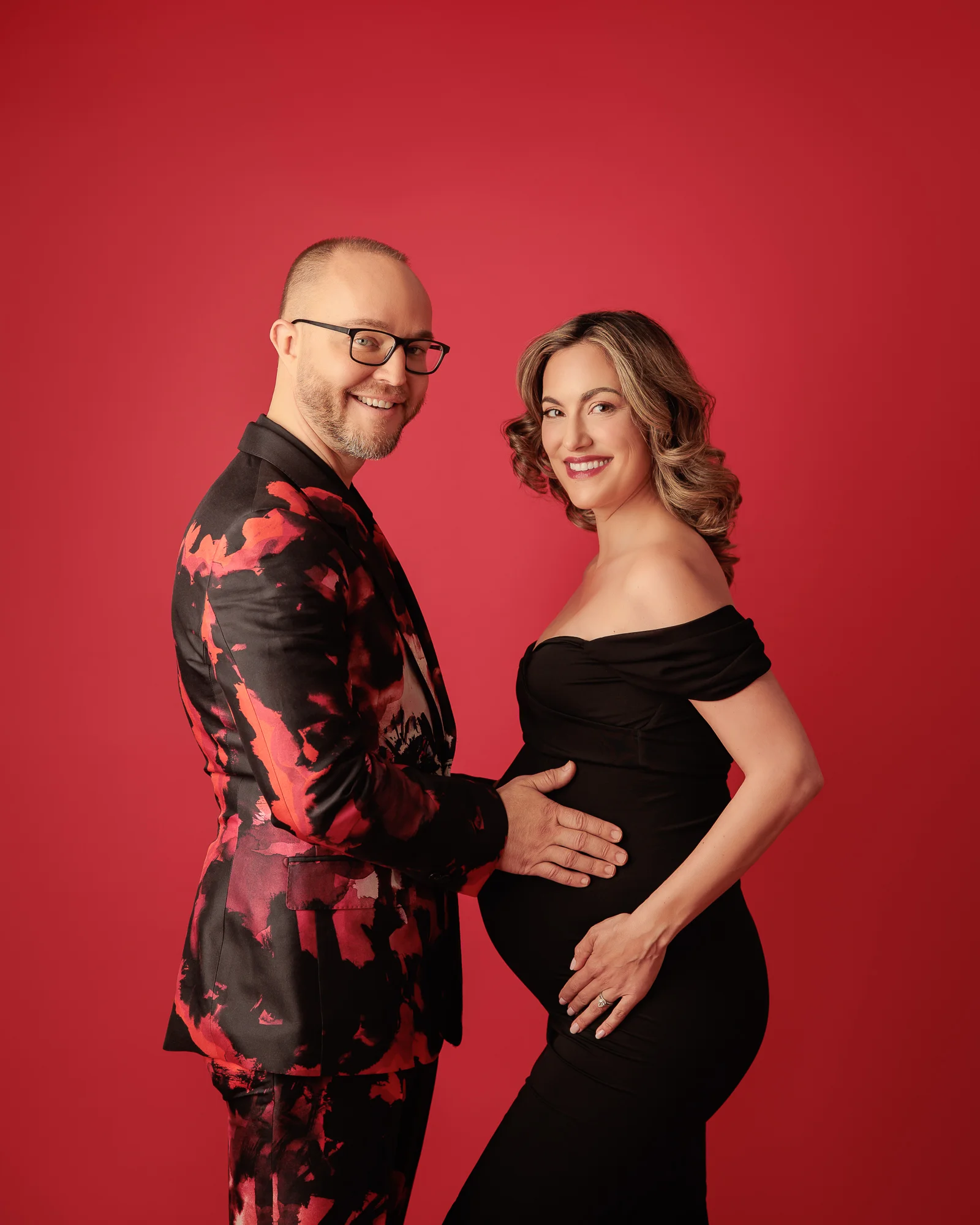 Calgary's #1 Luxury Maternity Photography Studio