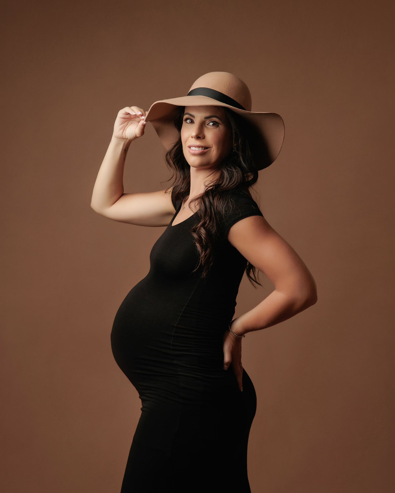 Maternity Photoshoot in Calgary