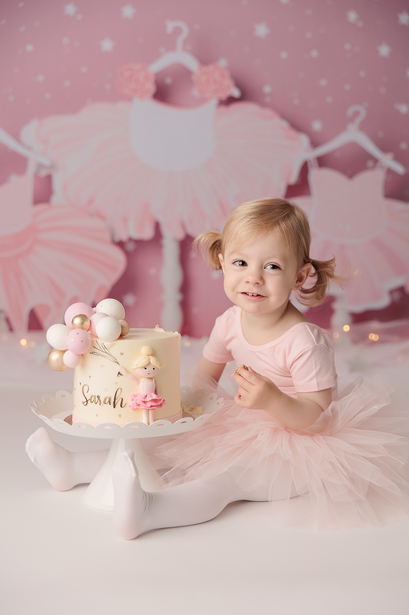 Sarah 2nd Birthday Cake Smash 14 Sarah 2nd Birthday Cake Smash 14