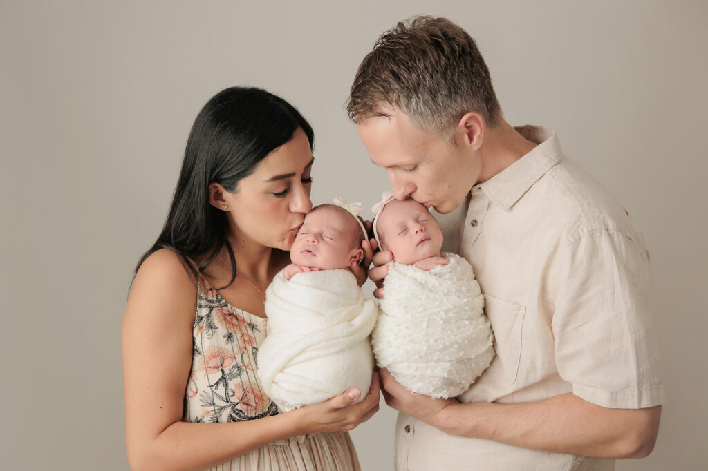 Amanda Dams Photography Newborn Twins Emma Sophia 5 Amanda Dams Photography Newborn Twins Emma Sophia 5