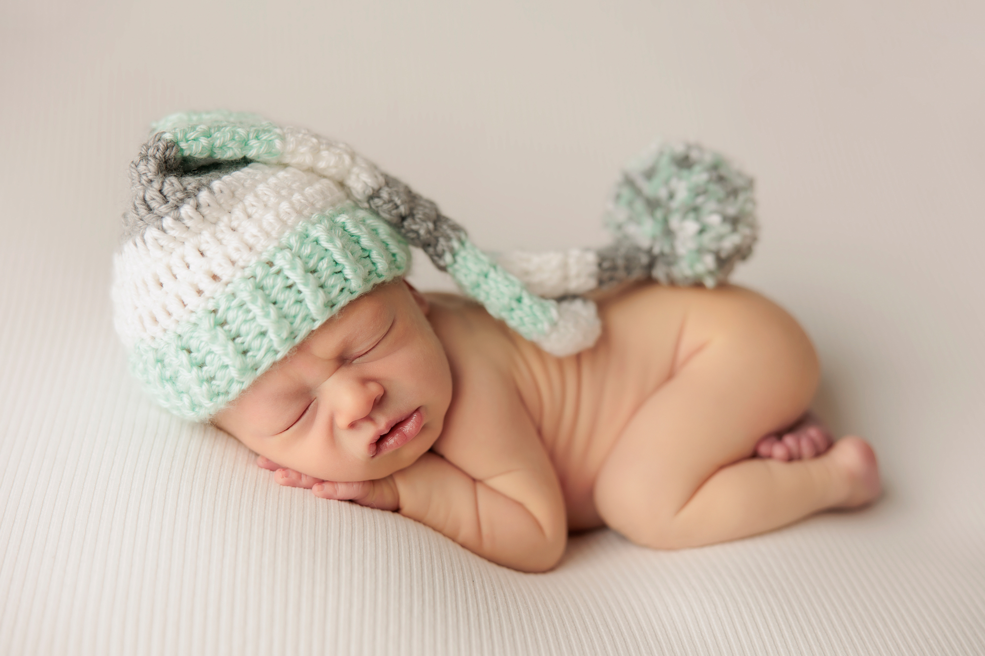 Amanda Dams Photography Newborn Baby Remy 10