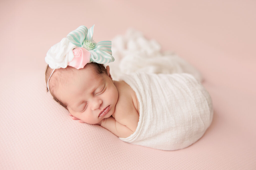 Amanda Dams Photography Newborn Baby Aleya 10 Amanda Dams Photography Newborn Baby Aleya 10