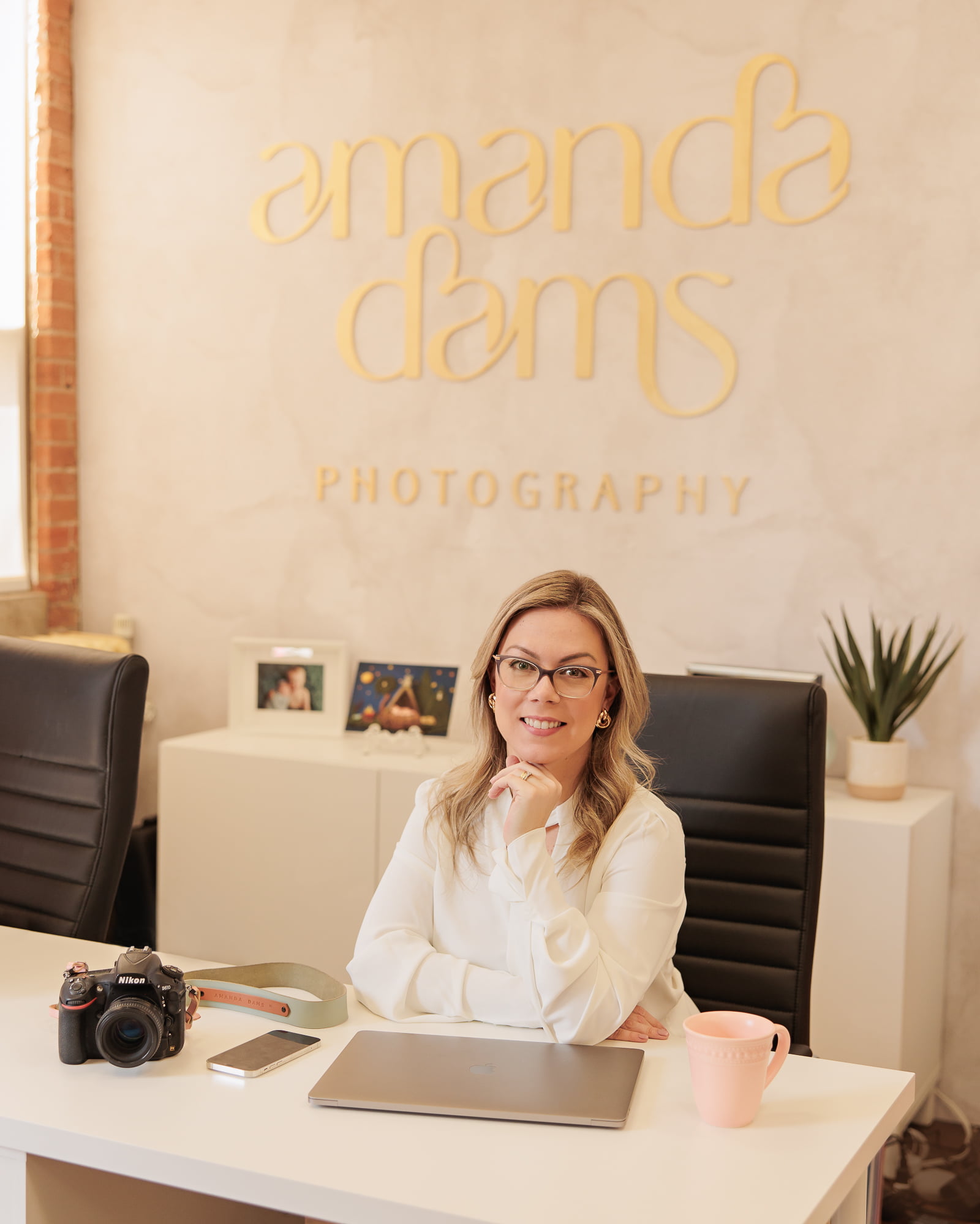 Branding Amanda Ricardo 2210 Edit branding-amanda-dams-photographer-at-studio-calgary