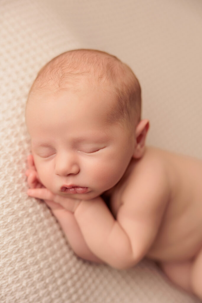 Amanda Dams Photography Newborn Baby River 25 Amanda Dams Photography Newborn Baby River 25